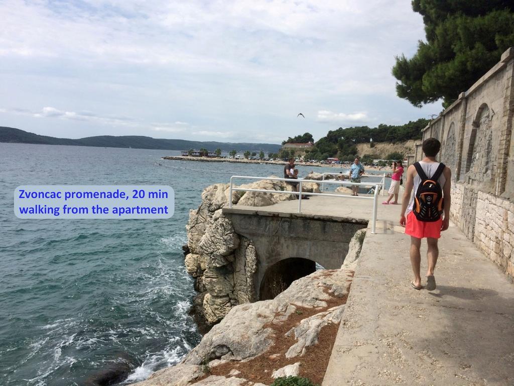 Chic Apartment In Center Split Ruang foto