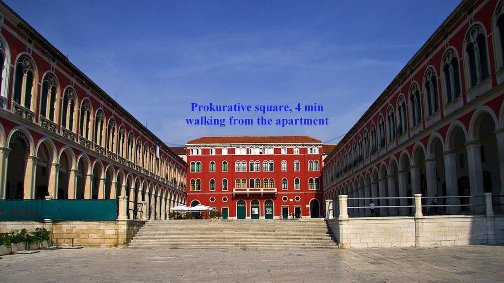 Chic Apartment In Center Split Ruang foto