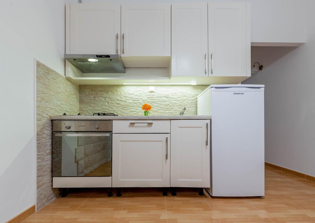 Chic Apartment In Center Split Ruang foto